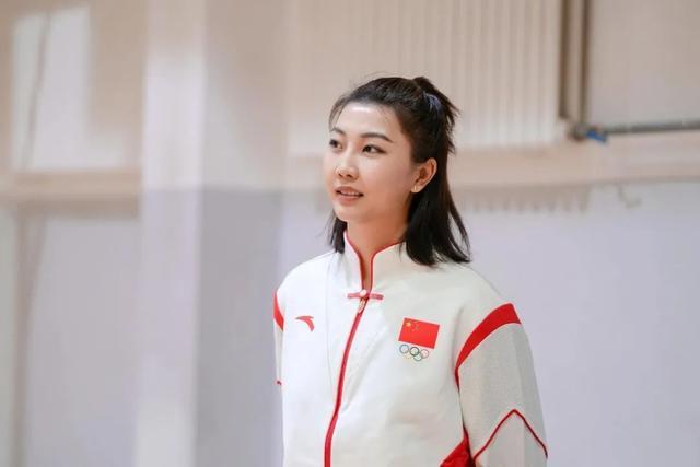 hth华体官方下载-袁心玥，有新身份