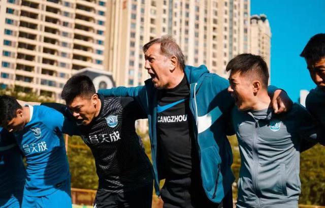 hth华体育官网-萨布利奇东欧撒网喜忧参半 挖角豪门扩增外教团队